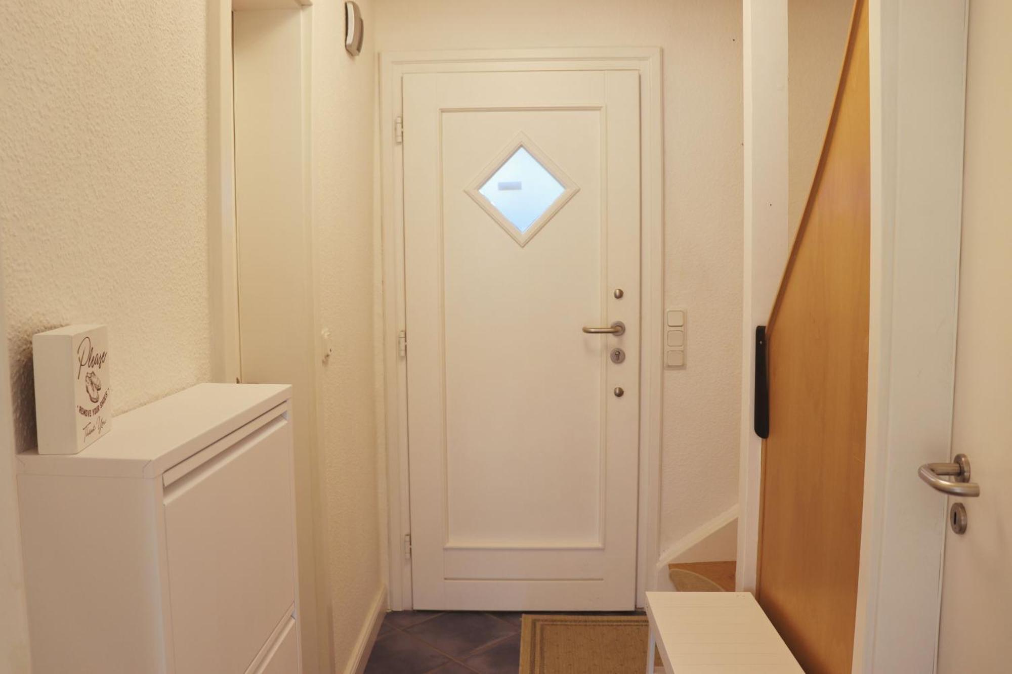 Ruhiges Privatzimmer An Der Messe Hannover Exterior foto